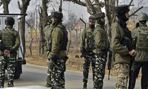 Gunfight breaks out in South Kashmirs Pulwama