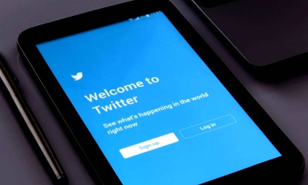 Russia fines Twitter for failure to delete illegal content