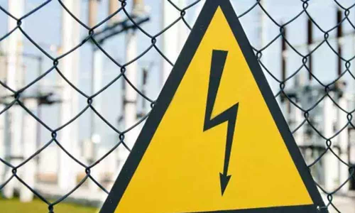 Andhra Pradesh: Girls hand cut of due to an accidental electric shock in Kadapa