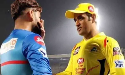 Pant steals Dhoni’s cool