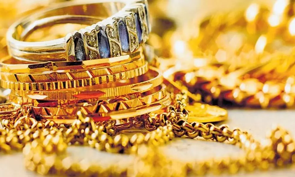 Andhra Pradesh: Woman robbed of gold jewellery on pretext of seeking rent in Prakasam district