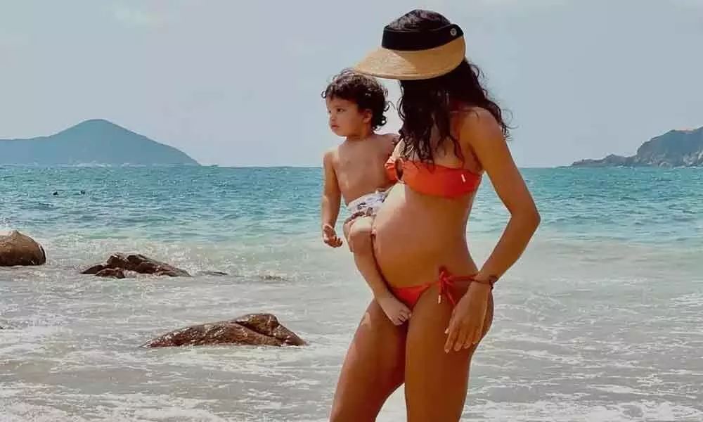 Mom-To-Be Lisa Haydon Drops Adorable Pics And Also Shares A Heartfelt Note