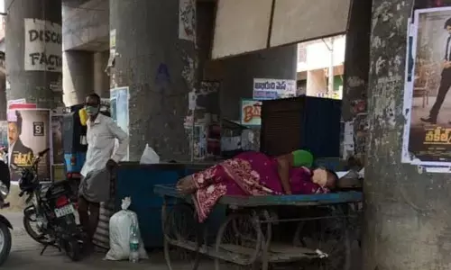 Karimnagar: COVID-19 patient sleeps on push cart as landlord denies permission to enter home