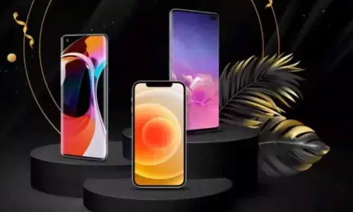 Flipkart Flagship Fest: Get Best Deals on Apple iPhone 11, Motorola Razr 5G and more