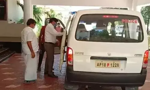 CBI officials questioned Yerra Gangi Reddy(seen in the photo) on Monday