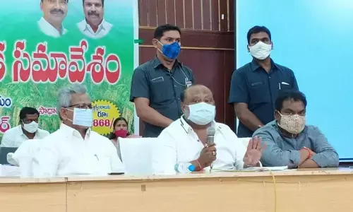 This year govt will buy 4 lakh metric tons of paddy: Gangula Kamalakar