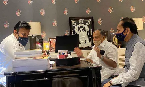 Health Minister turns down hotel reps plea for curfew relaxation