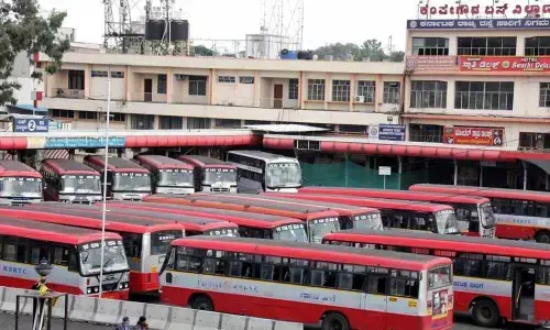 Bus Strike in Karnataka: Metro Crowded, BMTC Services Affected in Bengaluru