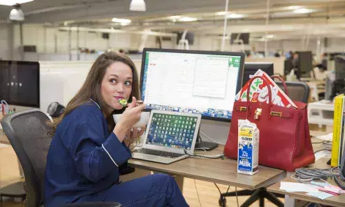 Wear your pajamas to work Day