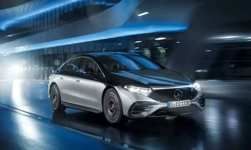 Mercedes Unveils its New Car- BENZ EQS