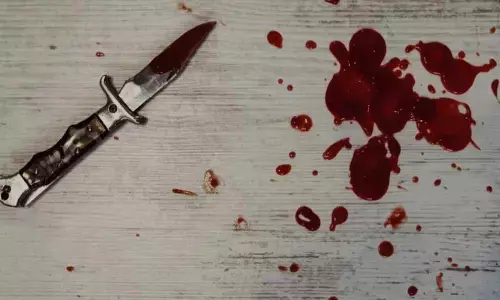 Suryapet: Woman kills 6-year-old daughter over