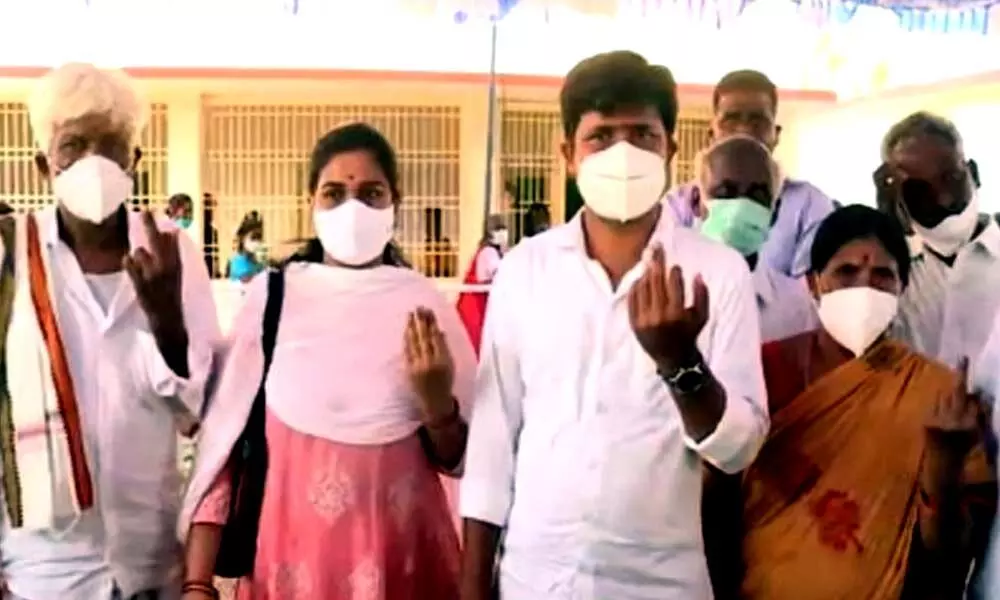 Tirupati bypoll: Gurumoorthy, Panabaka Lakshmi cast their votes