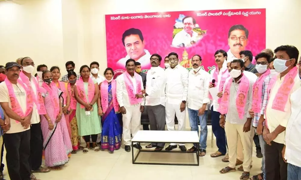 Minister Ajay welcoming various party leaders into the TRS party on Saturday at Khammam district party office