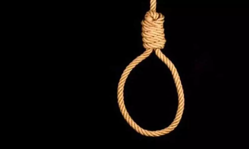 Marital disputes drive couple to commit suicide in Siddipet