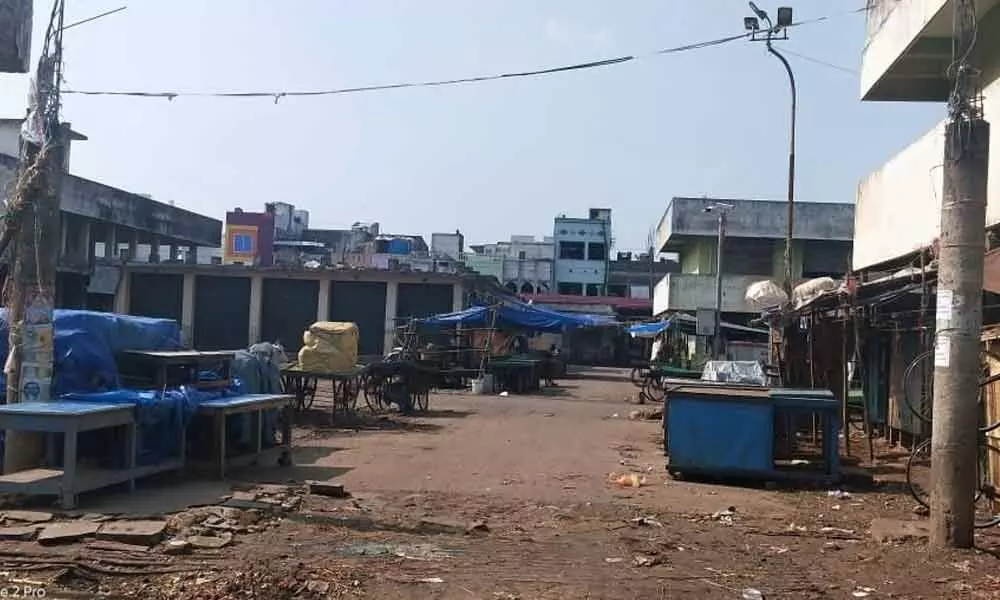 Curbs imposed in densely populated areas in Srikakulam