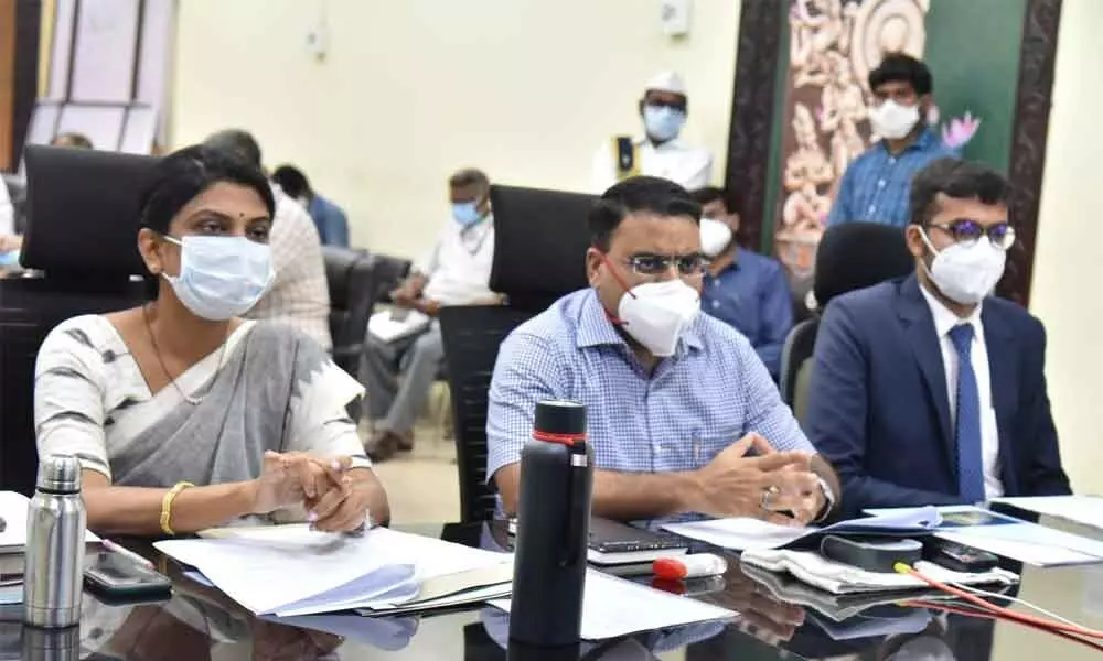 District Collector Vivek Yadav conducting a video conference with RDOs, Municipal Commissioners and MPDOs at the Collectorate on Monday