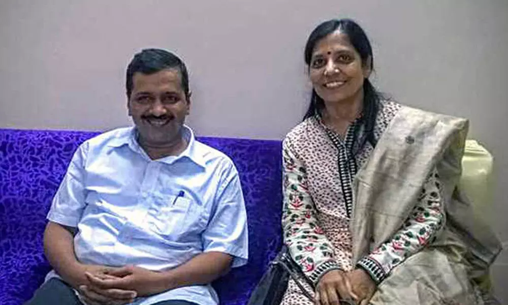 Arvind Kejriwal and his wife Sunita Kejriwal