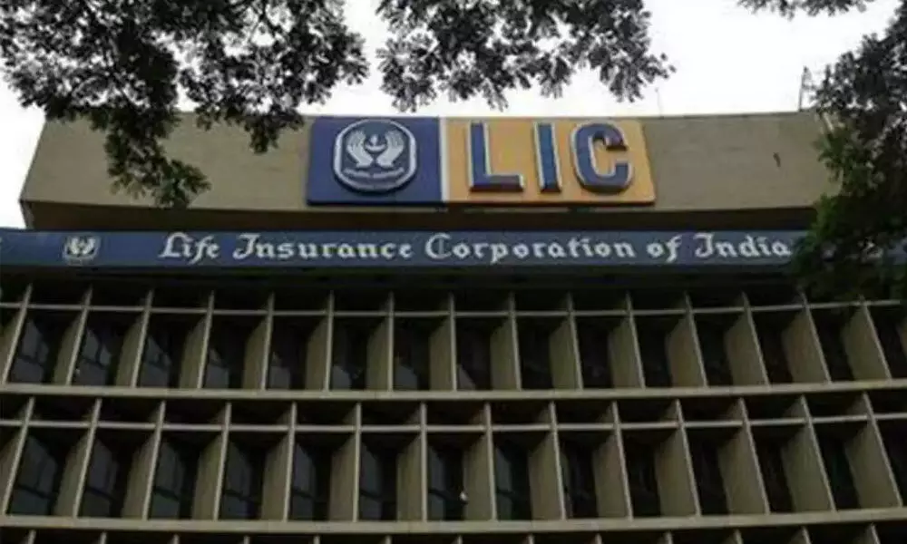 LIC earns highest ever premium in FY21