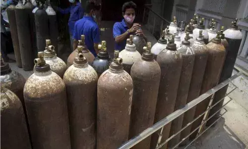 Surge in demand for oximeters, oxygen