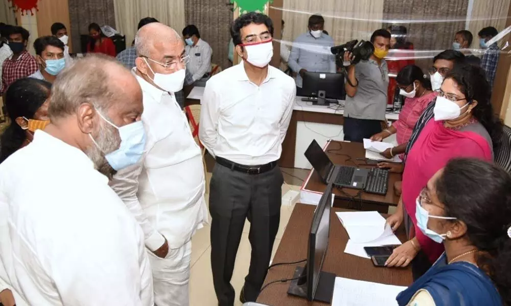 Minister Srinivasa Venugopala Krishna inspecting the Covid Command Control Centre along with Kakinada MP Vanga Geetha, MLC P Ravindra Babu, District Collector D Muralidhar Reddy in Kakinada on Friday