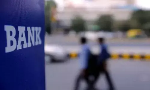 Andhra Pradesh: Banks to remain open till 2 pm in the state amid spike in coronavirus cases