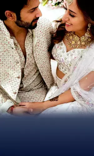 Happy Birthday Varun Dhawan: Take A Look At The Romantic Pics Of Varun and Natasha