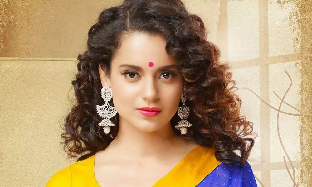 Kangana trolled for comparing herself to SRK