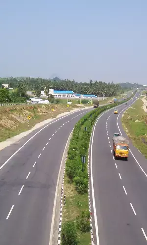 10 Dangerous Roads in India: To Travel these Tough Trails, You Need Super Driving & Strong Nerves