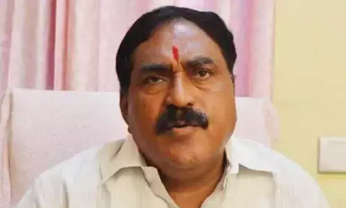 Errabelli Dayakar Rao performs special puja at Balalayam