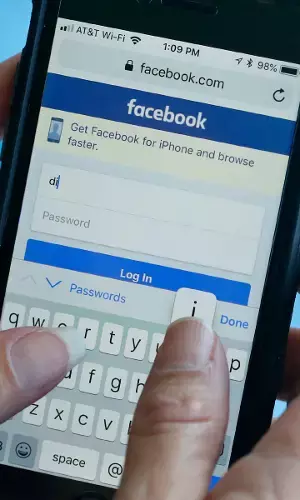 How to Manage Facebook Newsfeed Preferences