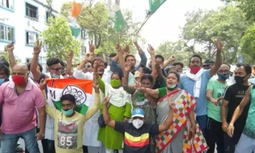 Mamata Banerjee trailing, big lead for other Trinamool heavyweights