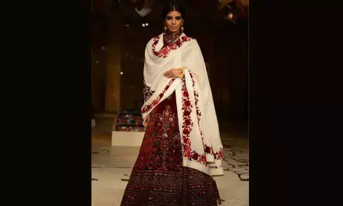 Different ways to style dupatta