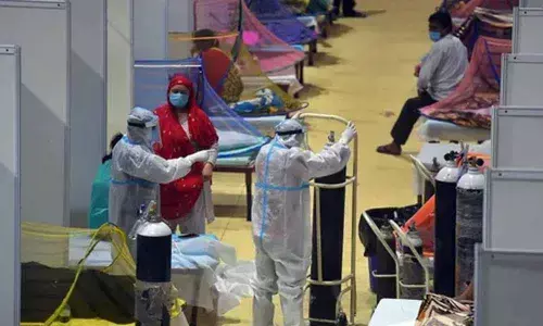 India reports 368,147 new coronavirus infections