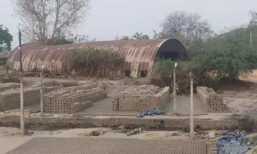 Stop land encroachment in Manthani: Congress demands