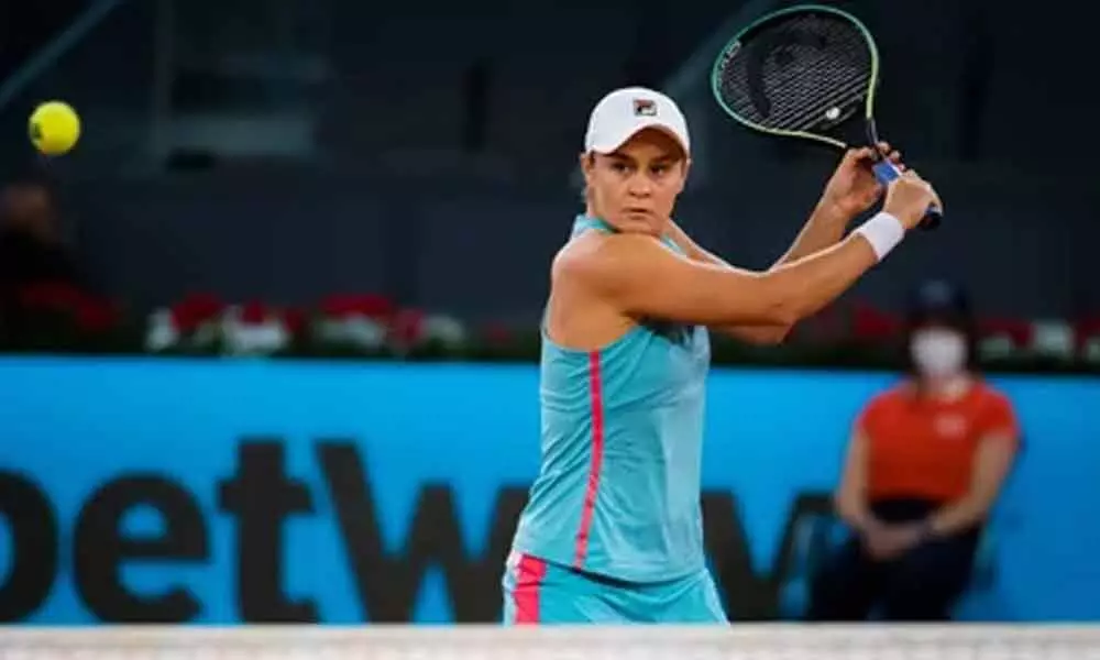 Madrid Open: Barty through to final after beating Swiatek