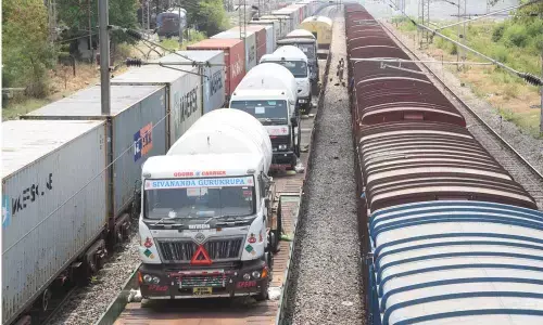 Second Oxygen express reaches Hyderabad