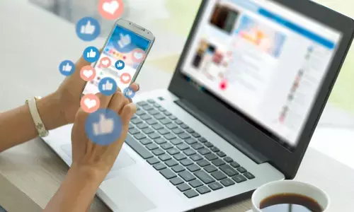 Keep away from social media to beat Covid