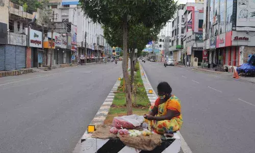 One town canal road wears deserted look during curfew in Vijayawada on Thursday (Photo Ch Venkata Mastan)