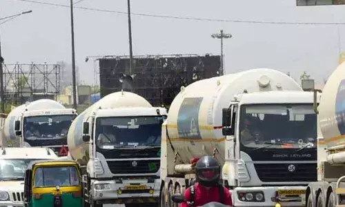 Supreme Court upholds HC order to Centre to supply more oxygen to Karnataka