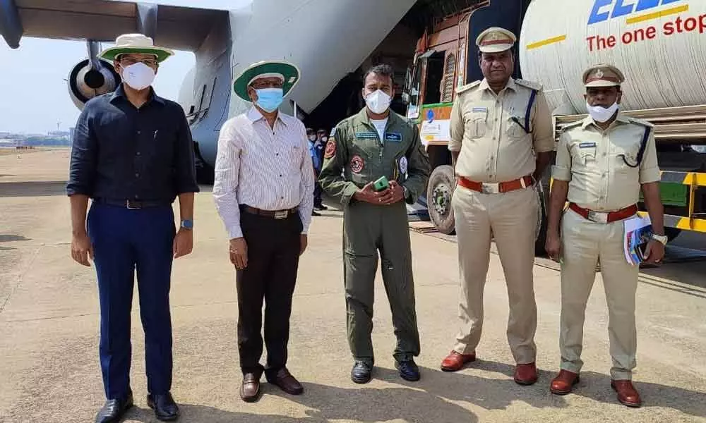 318 metric tonnes of oxygen brought to Hyderabad