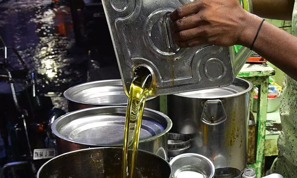 Centre expects edible oil prices to fall