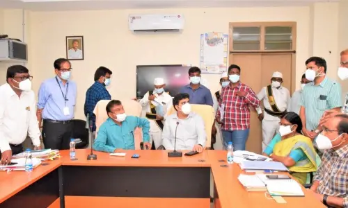 Collector Dr Pola Bhaskara conducting a meeting with GGH Ongole officials on Monday