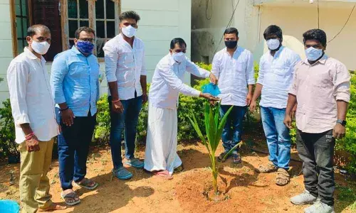 Shadnagar MLA Anjaiah Yadav accepts Green India Challenge