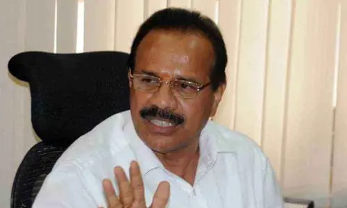 D V Sadananda Gowda