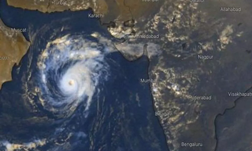 Cyclone Tauktae to lash Gujarat, Maharashtra, Kerala tomorrow