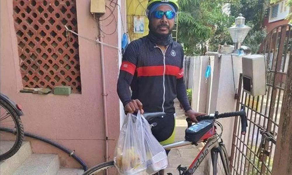 This Chennai Cyclist Community Assists Low-Income People In Purchasing Basic Necessities