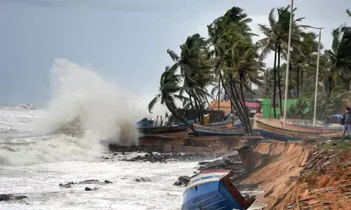 Cyclone Tauktae moving fast towards Gujarat