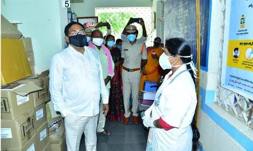 Minister for Panchayat Raj Errabelli Dayakar Rao inspecting at the inauguration of Covid-19 ward at Thorrur in Mahabubabad district on Saturday