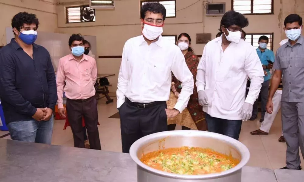 District Collector D Muralidhar Reddy inspecting food prepared at the Covid Care Centrein Kakinada on Sunday
