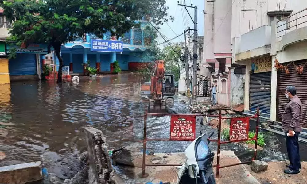 Rain causes waterlogging in Karwan